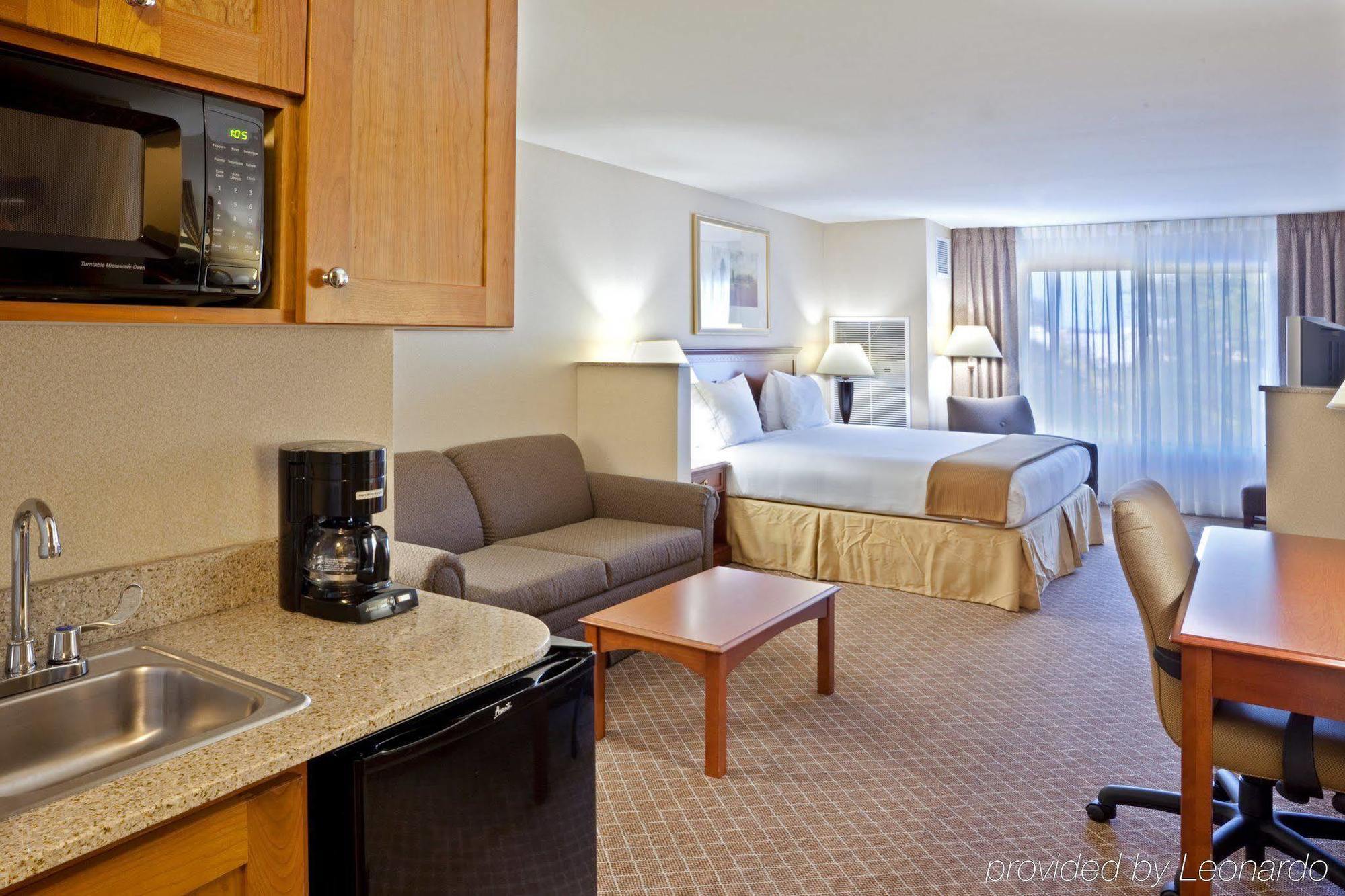 Holiday Inn Express & Suites Lacey - Olympia By Ihg Bilik gambar